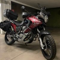 Honda Transalp 700 '09 km 49000 con bauletto