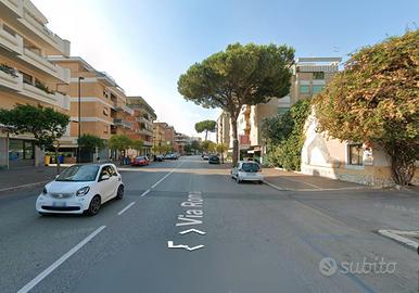 Pomezia quadrilocale con doppi servizi