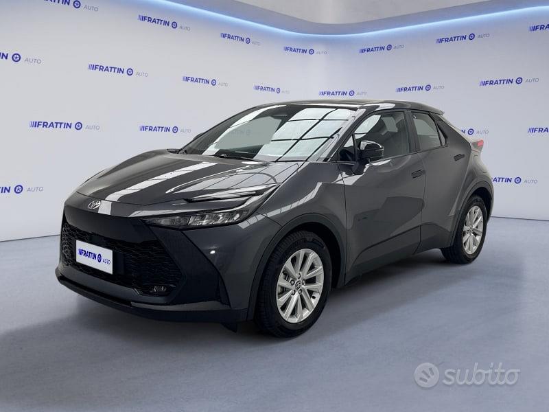 TOYOTA C-HR (2023-->)