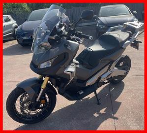 Honda xadv 750 dct +casco+permute+finanziamenti