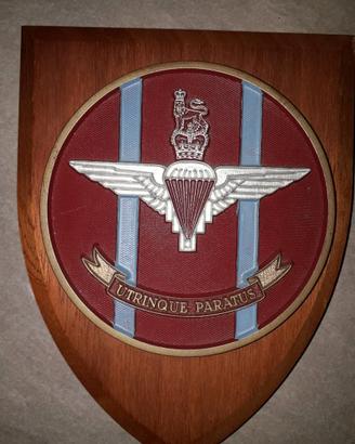 Crest Reggimento paracadutisti UK.