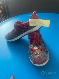 Vendio scarpe da bambino