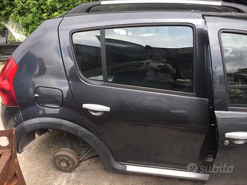 DACIA Sandero STEPWAY an2012_1598 B gpl_k7ma8_62kw