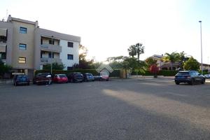 3 LOCALI A POLICORO