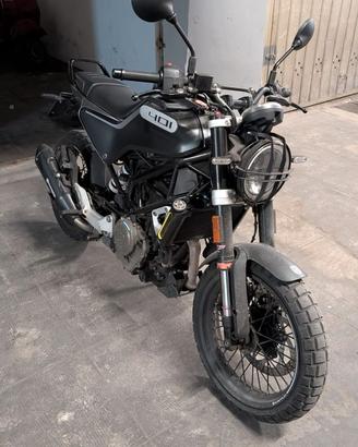 Husqvarna Svartpilen 401