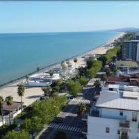 2 LOCALI A ALBA ADRIATICA