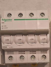 Sezionatore Schneider iSW 63A 4P+Magnetotermico B6