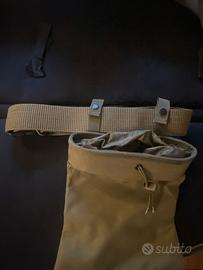 Cinturone con partacaricatore esausti e gilet