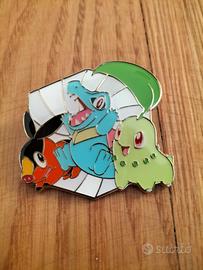 Spilla Pokémon con Chikorita, Tepig e Totodile