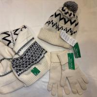 Completo sciarpa, cappello e guanti Benetton