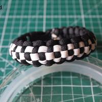 Bracciali paracord e microcord
