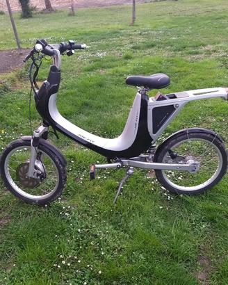 bici scooter elettrico 