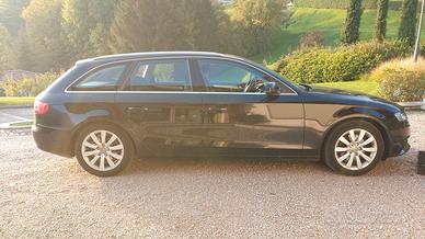 AUDI A4 avant 2.0 TDI
