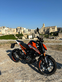 Ktm duke 125