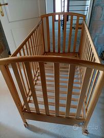 lettino in legno naturale marca pali