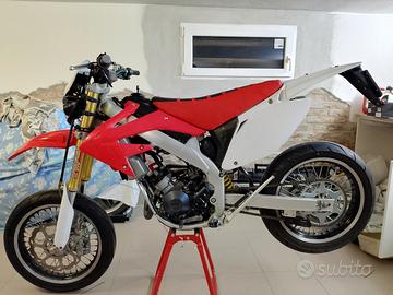 HM 50