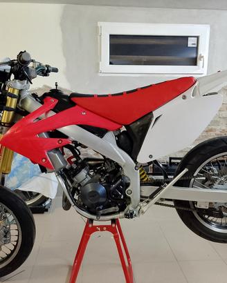HM 50