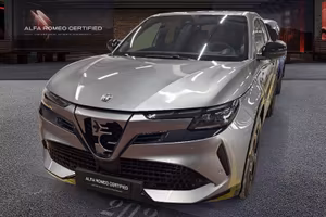 Alfa Romeo Junior 1.2 145CV Hybrid eDCT6 ibri...