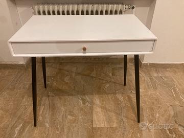 Scrivania design