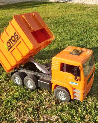 Bruder tga 41440 camion trasporto rifiuti 03760
