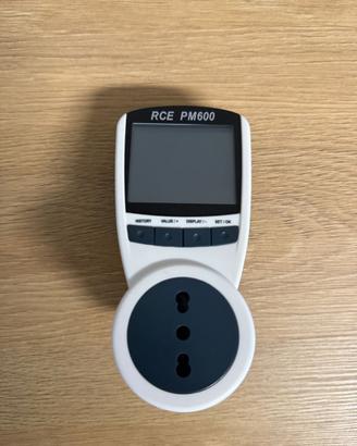 RCEPM600 – Wattmetro digitale da presa