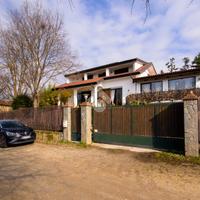 VILLA SINGOLA A PECETTO TORINESE