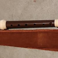 flauto con custodia mordida 