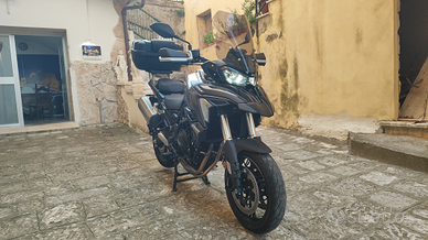 Benelli TRK 702 nuovo