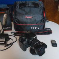 Canon EOS 600D + 18-55mm + Accessori