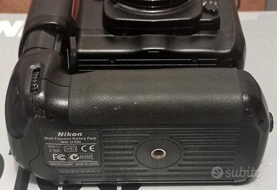 Nikon MB-D100 battery Grip