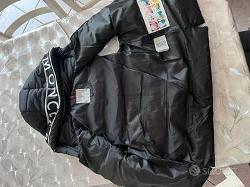 Smanicato Moncler