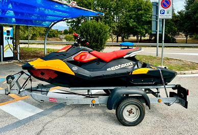 Seadoo Spark Trixx 3 Up full optional moto d'acqua