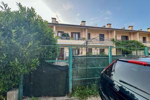 Villa a schiera a Chiopris-Viscone