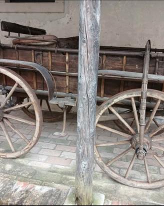 Carrozza antica