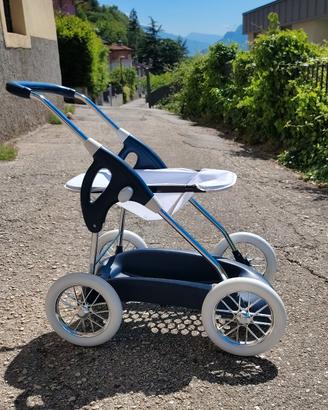 carrozzina giocattolo in glesina