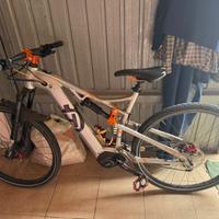 E bike Husqvarna