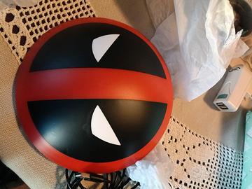 Logo luminoso Deadpool