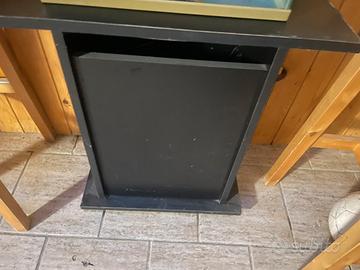 Acquario con tavolino