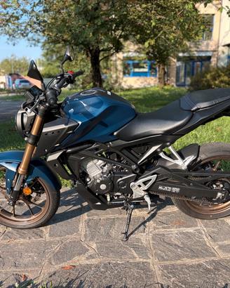 Honda CB 125 R