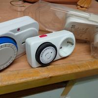 Prese corrente con timer e semplici