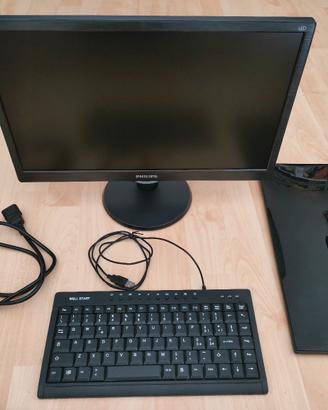 Monitor PC Philips 18.5" + Mini Tastiera USB