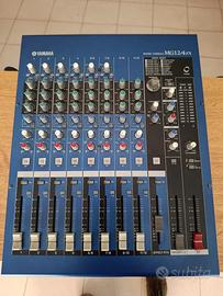 Mixer yamaha mg12/4fx piu custodia