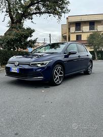 VOLKSWAGEN Golf 8ª serie - 2020