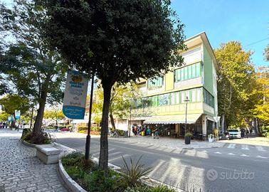 2 LOCALI A CESENATICO