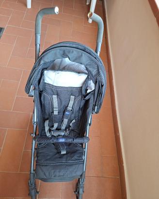 Passeggino Chicco Liteway. Leggero, richiudibile