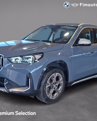 BMW X1 sDrive 18d xLine Aut. + Tetto apr.