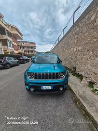 jeep renegade 4xe elettrica