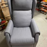 Poltrona reclinabile