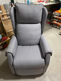 Poltrona reclinabile