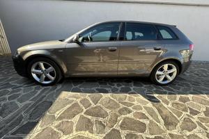 Audi A3 Sportback 2.0 tdi Ambition s-tronic S-Line